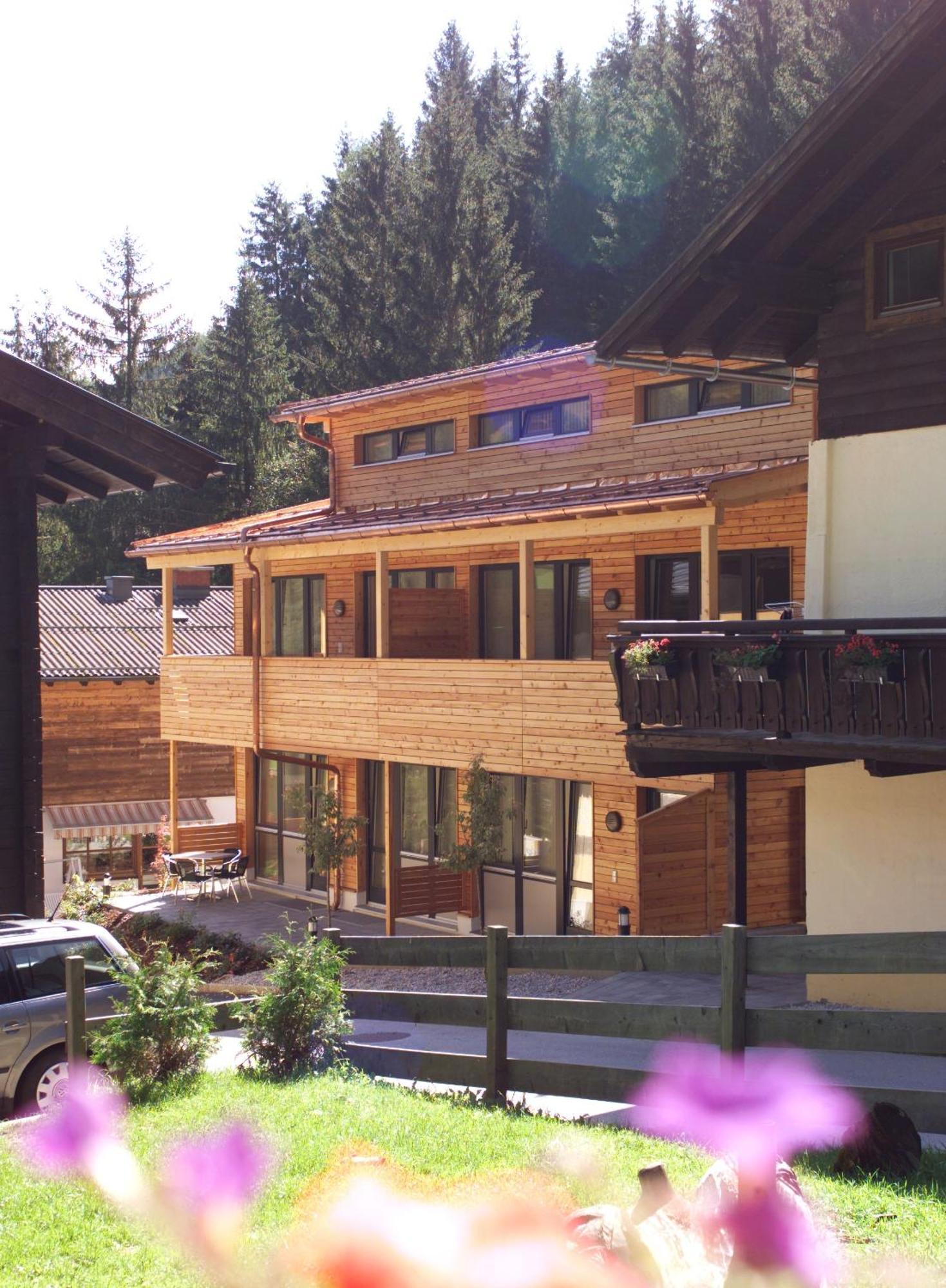 Апартаменты Der Wildbachhof - Contactless Check In Целль-ам-Зе Экстерьер фото