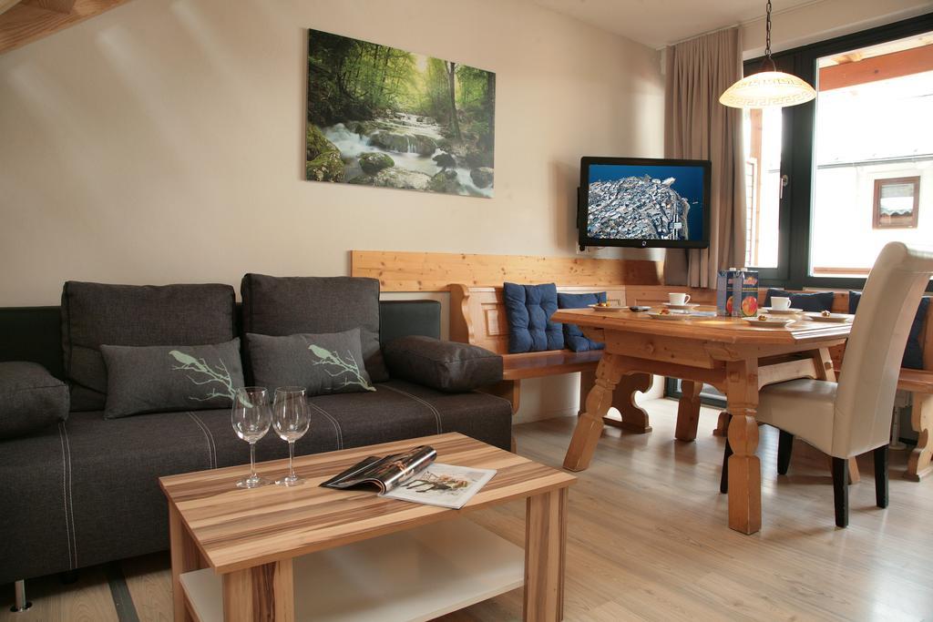 Апартаменты Der Wildbachhof - Contactless Check In Целль-ам-Зе Экстерьер фото